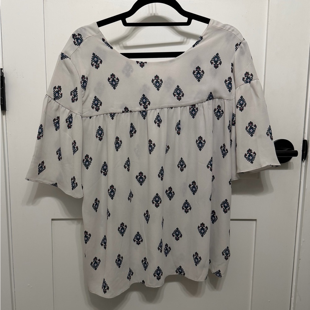 LOFT Cream and Navy Patterned Blouse